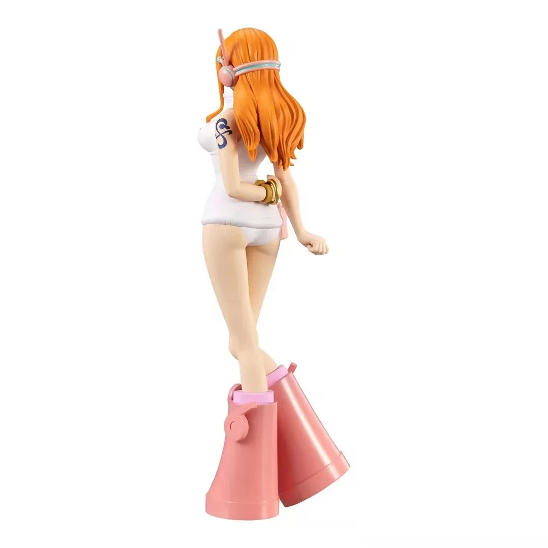 Nami Egghead One Piece Figur
